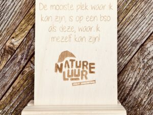 Houten kaartje met voetje - Eigen invulling