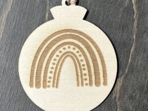 Kerstbal hanger regenboog 2